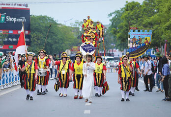 Festival Huế 2024, tuần lễ nghệ thuật quốc tế hoành tráng, ấn tượng