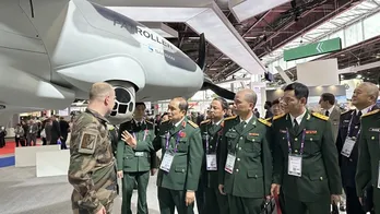 Việt Nam tham dự Triển lãm vũ khí quân sự Eurosatory tại Pháp