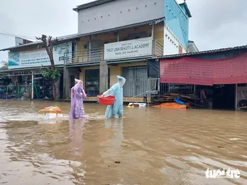 Thời tiết hôm nay 16/7: Áp thấp nhiệt đới suy yếu nhưng mưa to khắp nơi