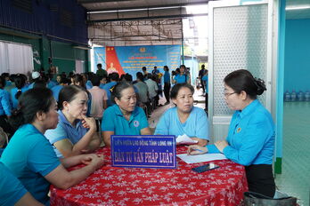 Chung tay chăm lo cho công nhân, lao động