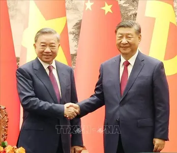 Top leader’s visit marks new milestone in Vietnam - China friendly neighbourliness