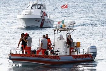 Italy: Tìm thấy 5 thi thể trong vụ chìm du thuyền ngoài khơi Sicily