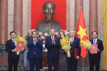 Tổng Bí thư, Chủ tịch nước Tô Lâm trao quyết định bổ nhiệm 3 phó thủ tướng, 2 bộ trưởng