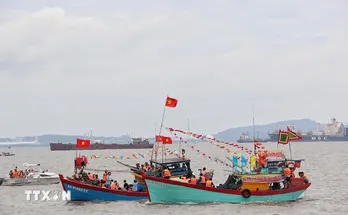 Lễ hội truyền thống vùng biển, đảo - từ di sản văn hóa đến trải nghiệm du lịch