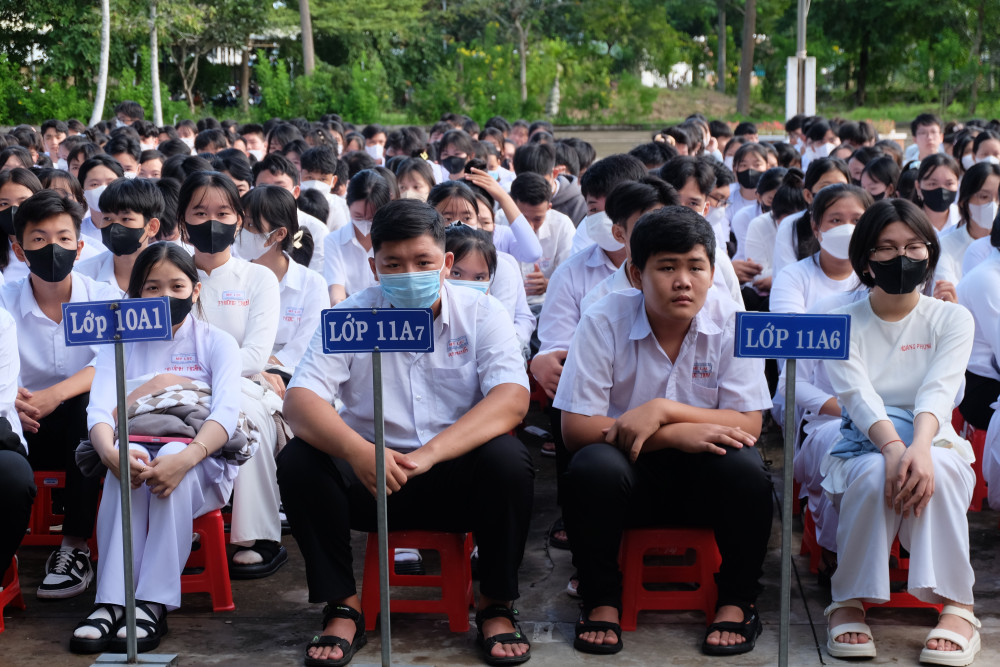 Học sinh dự Lễ khai giảng năm học mới 