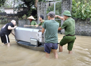 Thời tiết hôm nay 11/9: Bắc Bộ vẫn mưa to, Nam Bộ mưa tăng