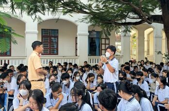 Tuyên truyền an toàn giao thông trong trường học