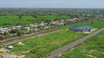 Nearly 700 hectares of clean land in industrial parks are available for lease