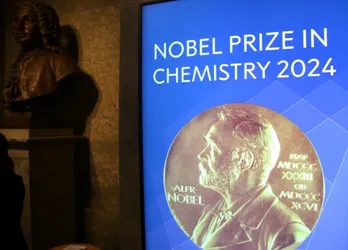 Giải Nobel Hóa học 2024 vinh danh những nghiên cứu "gỡ nút thắt" về protein