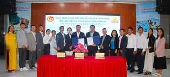 Long An Tourism Association signs memorandum of understanding with Jeju Tourism Association