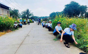 Đức Lập Thượng: 'Điểm sáng' trong làm đường giao thông nông thôn