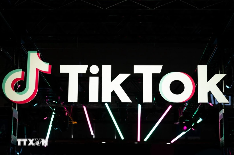 Biểu tượng mạng xã hội TikTok. (Ảnh: AFP/TTXVN)