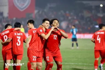 AFF Cup 2024: Thắng đậm Singapore, Việt Nam hiên ngang vào chung kết