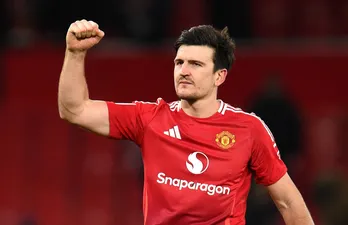 Maguire ghi bàn gây tranh cãi phút 90+3, Man United đi tiếp ở FA Cup