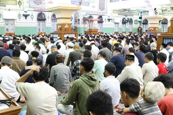 Hàng triệu tín đồ Hồi giáo khắp Trung Đông - Bắc Phi đón tháng Ramadan