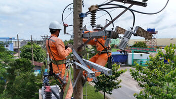 Chủ động ứng phó, bảo đảm tuyệt đối không để xảy ra tình trạng thiếu điện