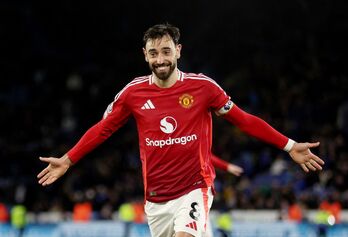 Tin tức thể thao sáng 17/3: Bruno Fernandes tỏa sáng giúp Man United thắng dễ